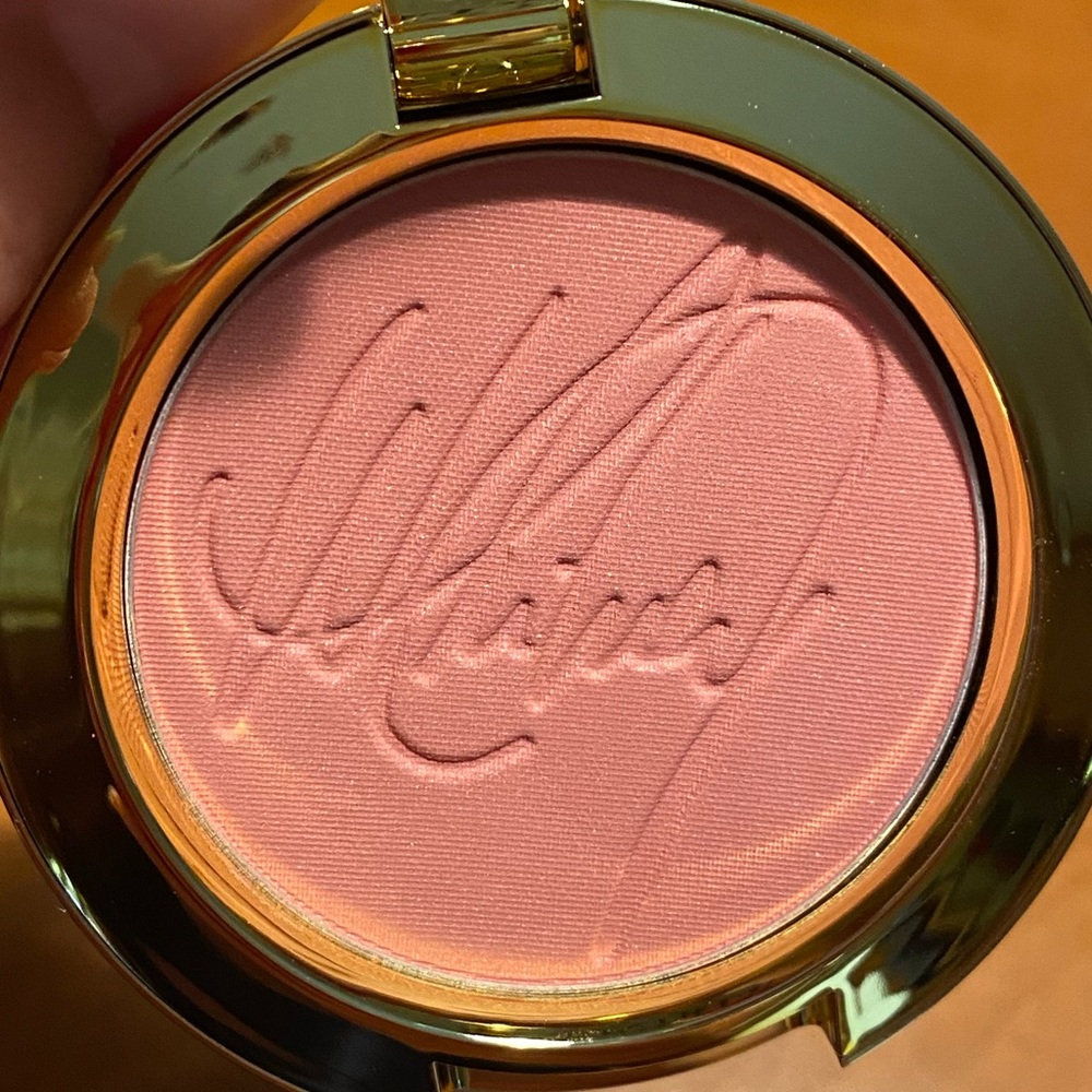 MAC X Whitney Houston Powder Blush Nippy’s Pink Rose - Picture 8 of 16